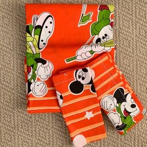 NEW Mickey Mouse Bed Sheets and Pillow Cases